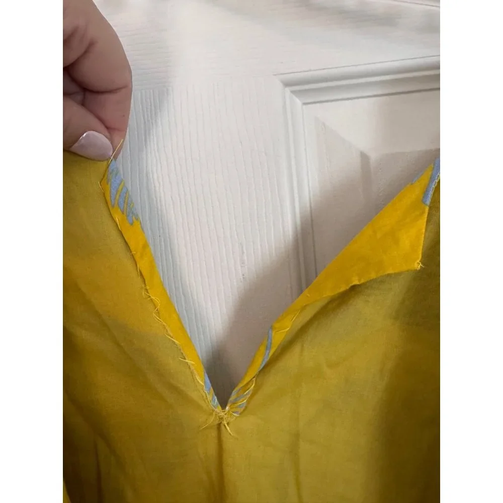 INA Yellow Tropical Floral Short sleeve V-neck Mini Dress Size Large - Picture 11 of 13